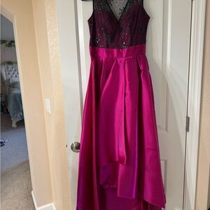 Elegant Women’s Dress in Pink and Black